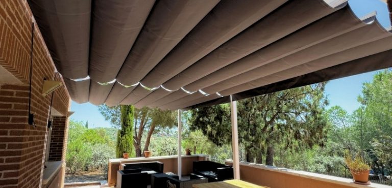 toldo palillero color oscuro